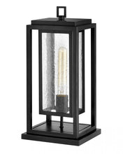 Load image into Gallery viewer, Medium Pier Mount Lantern 12v - Black