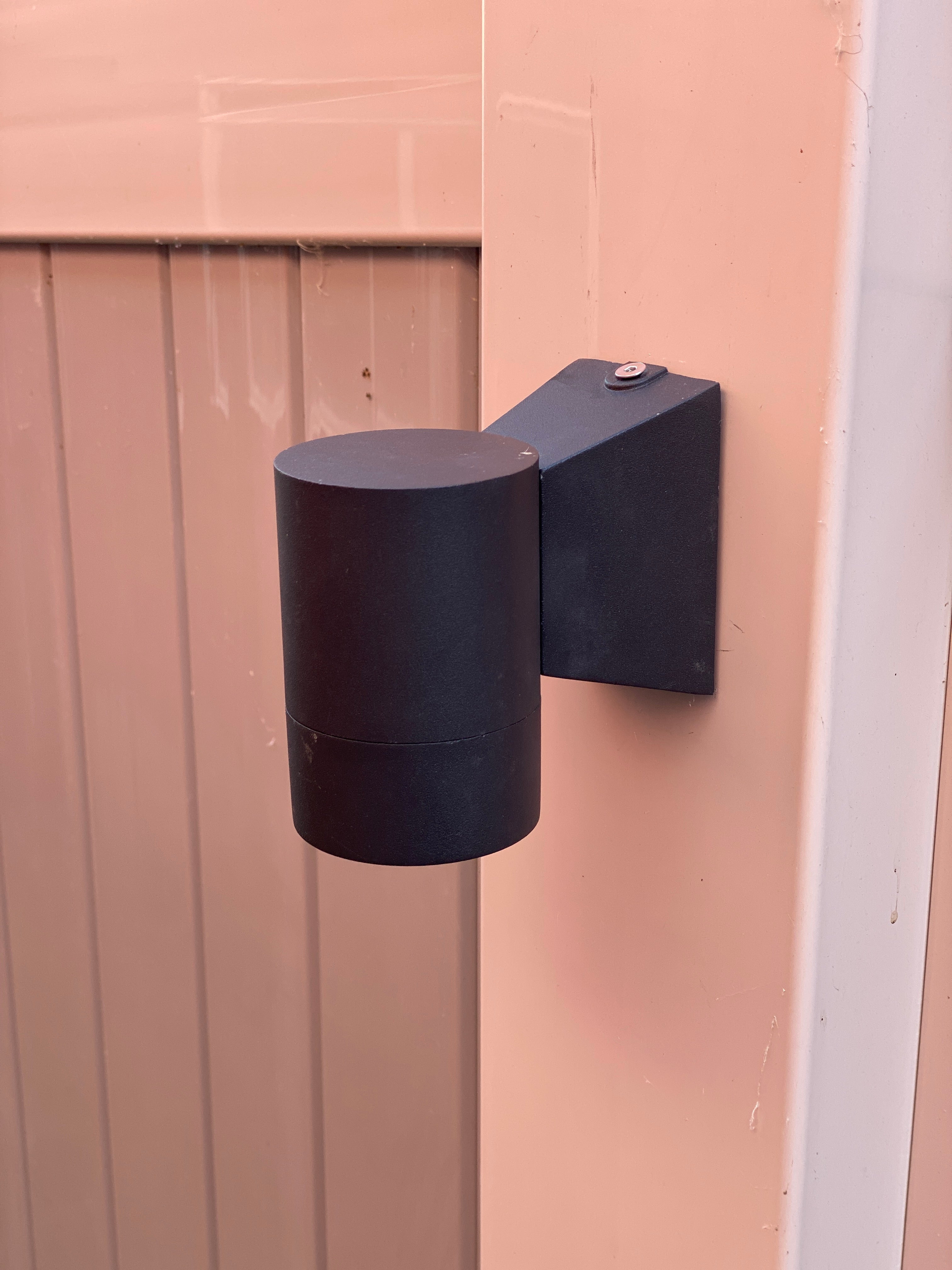 Lelevelle LED Wall Down Light in Black