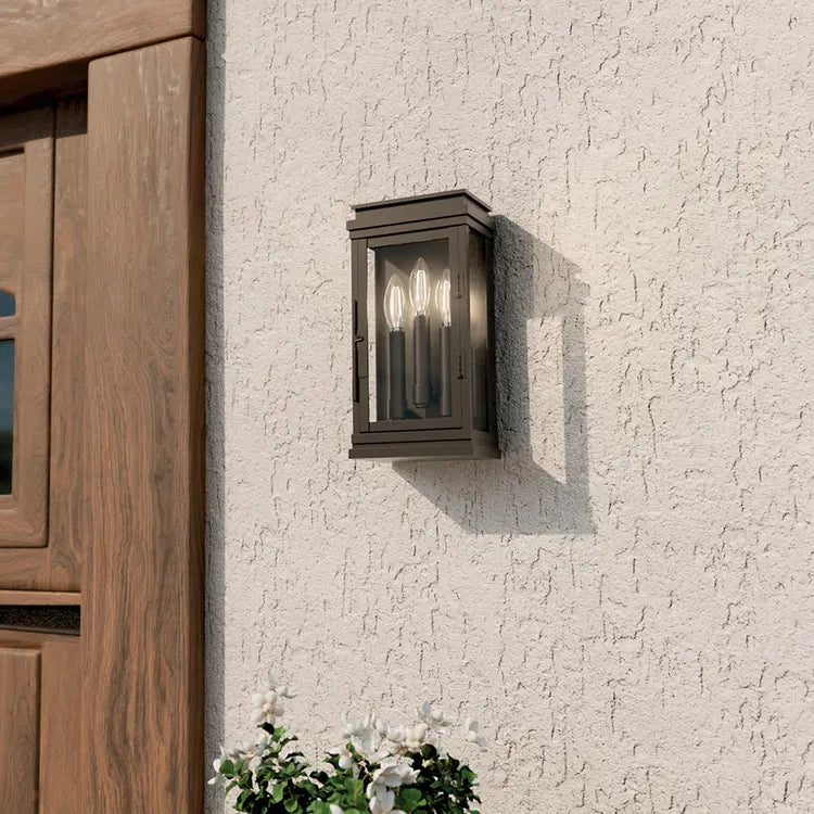 Lundon Outdoor Wall Light (2 Finishes)