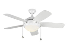 Load image into Gallery viewer, Discus Classc LED Fan - by Monte Carlo