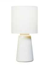 Load image into Gallery viewer, Vessel Medium Table Lamp