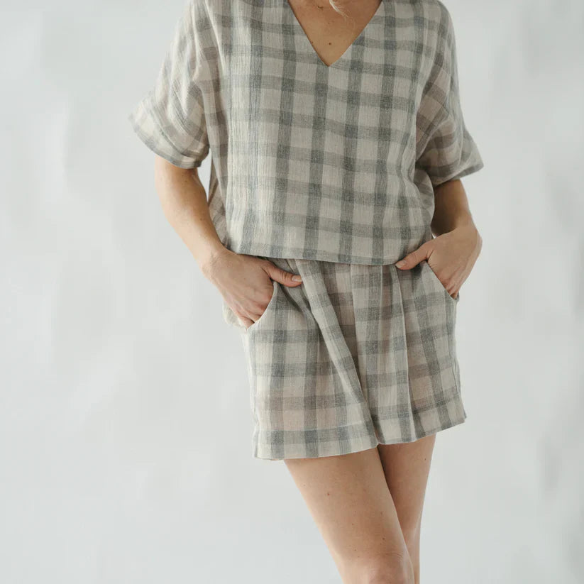 Grey Plaid Shorts - One Sized by Pokoloko