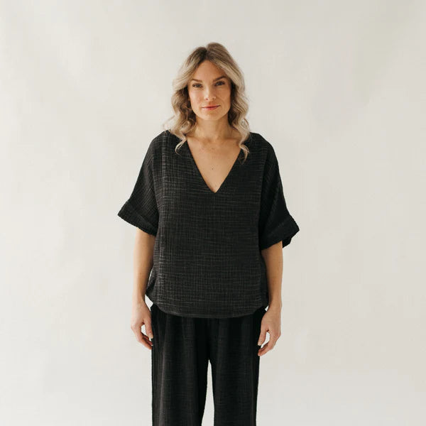 Crinkle V Neck Top (2 Colours)