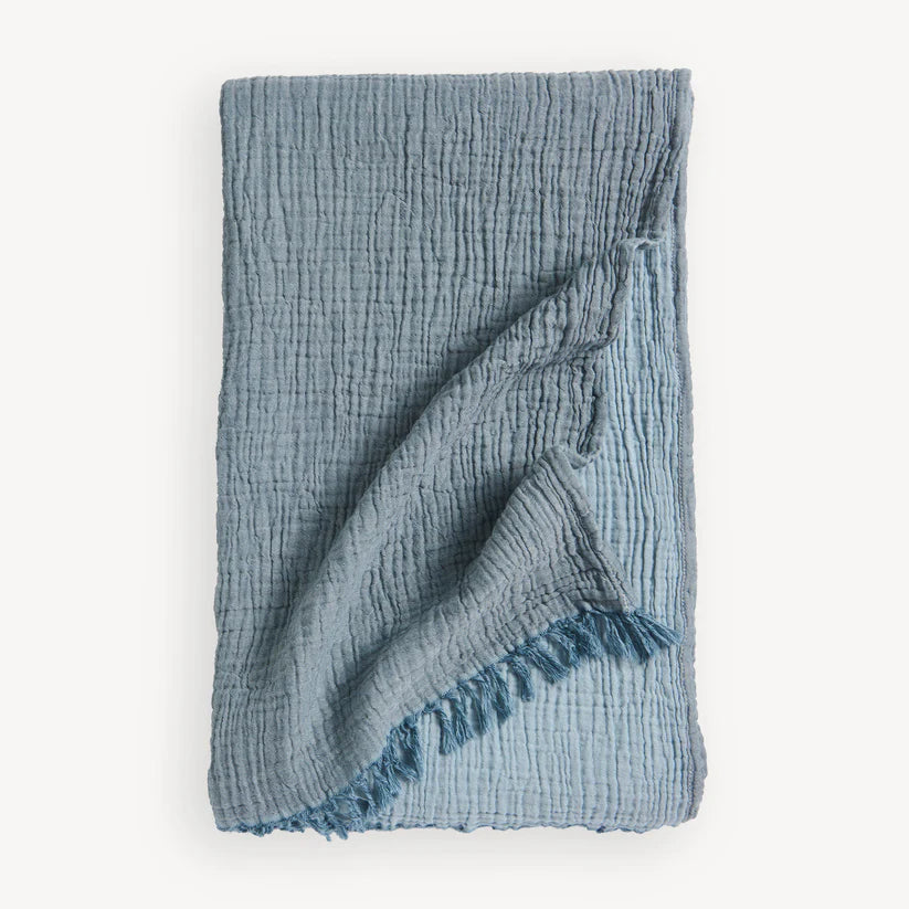 Solid Crinkle Throw