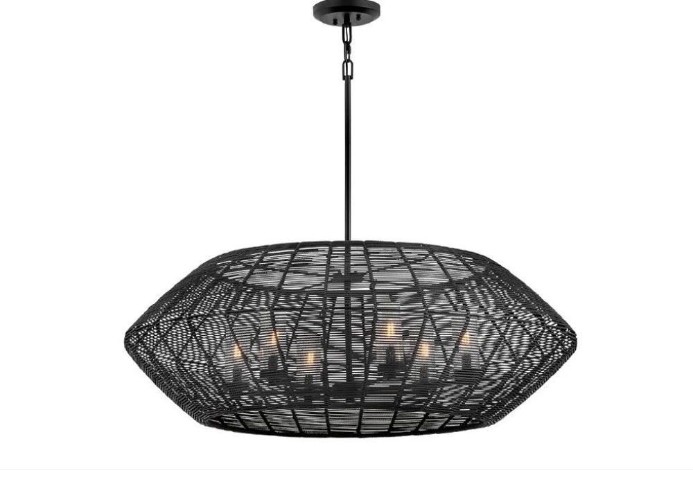 LARGE SINGLE TIER CHANDELIER.