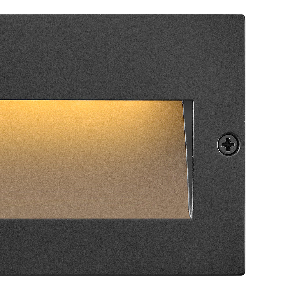Step 12v Wide Horizontal - Black
