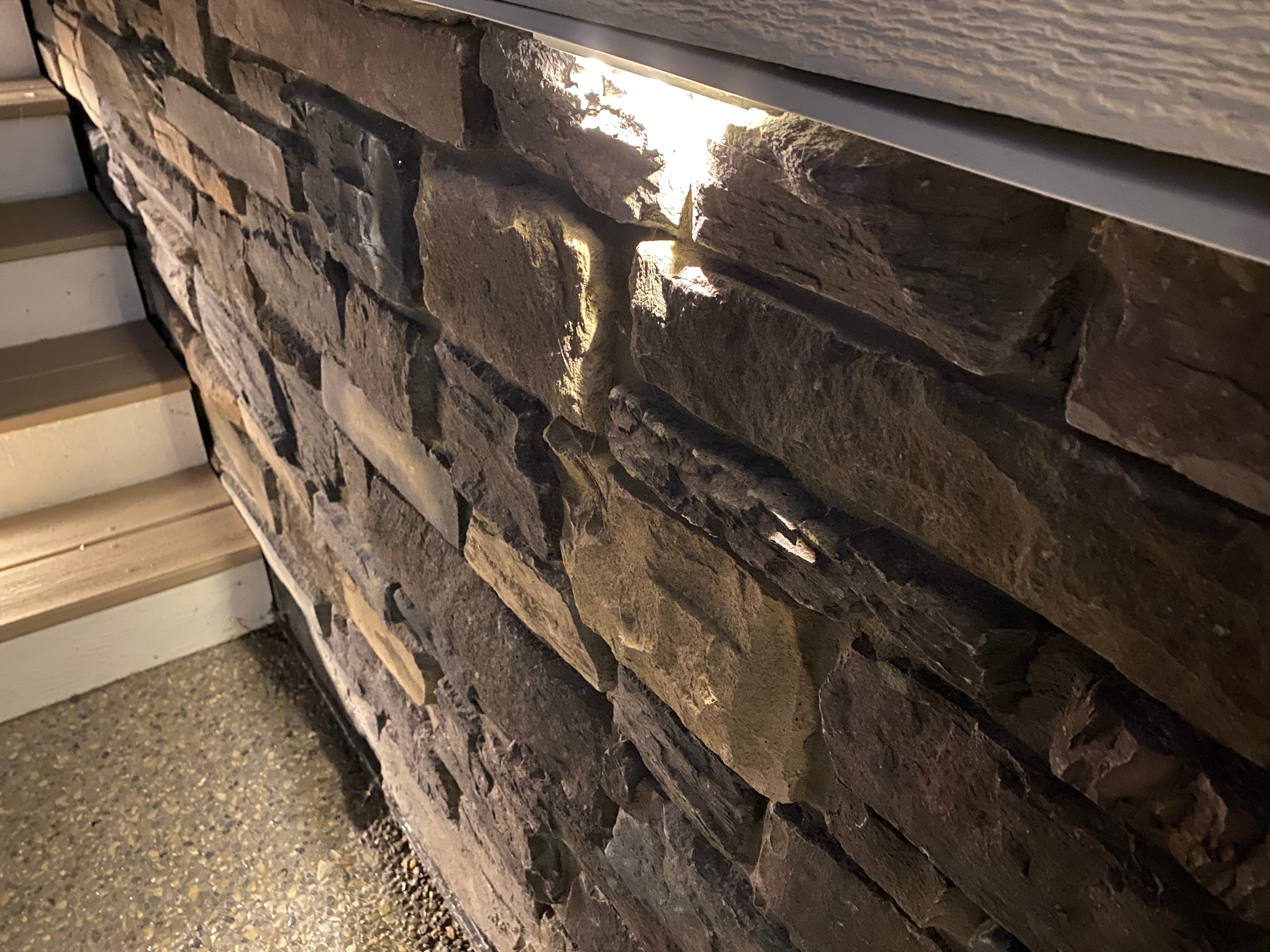Lelevelle Hardscape/Strip Light
