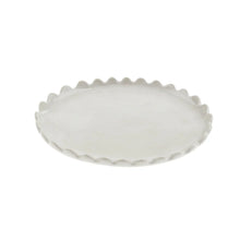 Load image into Gallery viewer, Scalloped Oval Plate S
