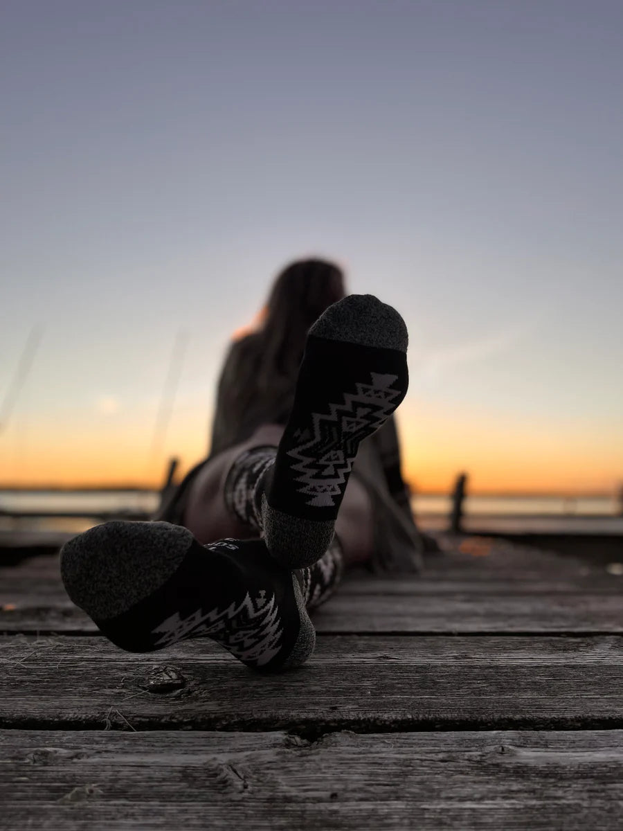 Cabin Socks - Time stands still by the lake