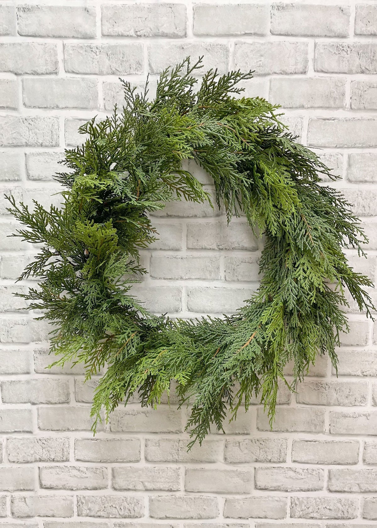 14.5" Inside Dim. 23" Outside Dim. Fresh Touch Northern White Cedar Wreath