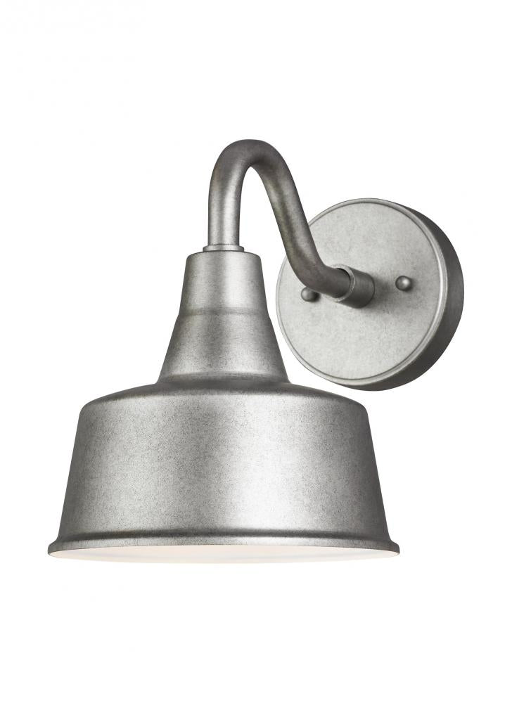 Barn Light Small One Light Outdoor Turtle Friendly Wall Lantern