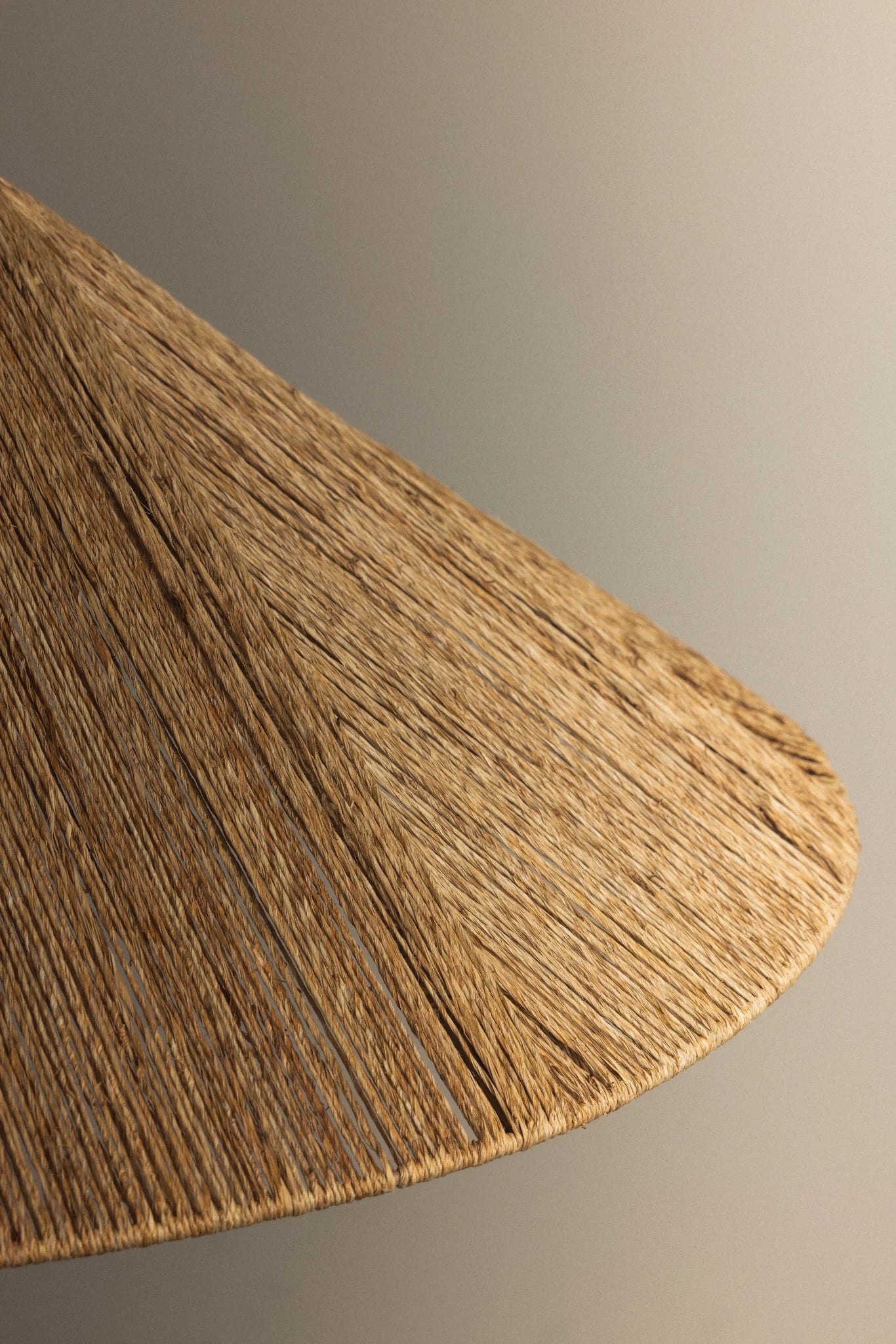 Ahrens Pendant (2 Sizes)