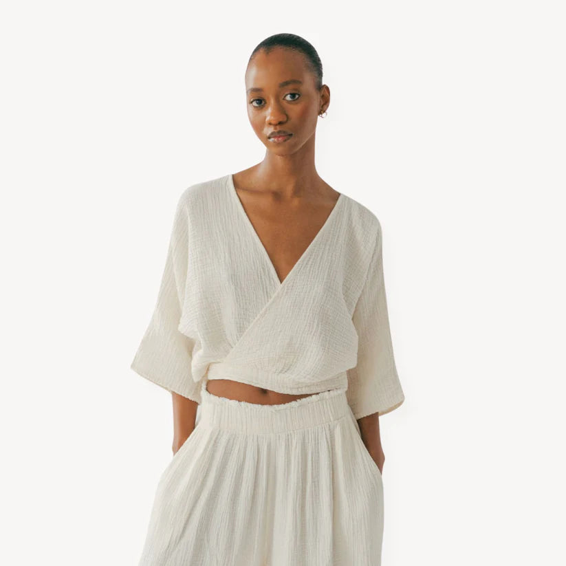Crinkle Balloon Sleeve Top