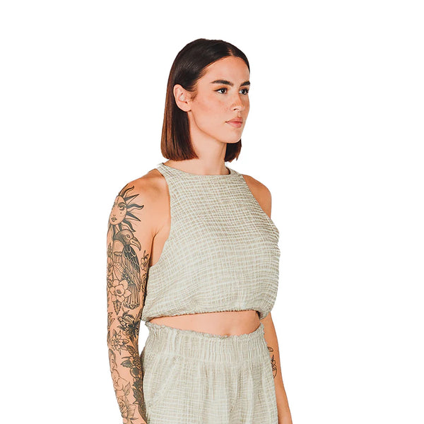 Crinkle Keyhole Tank Top