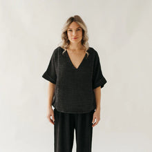 Load image into Gallery viewer, Crinkle V Neck Top
