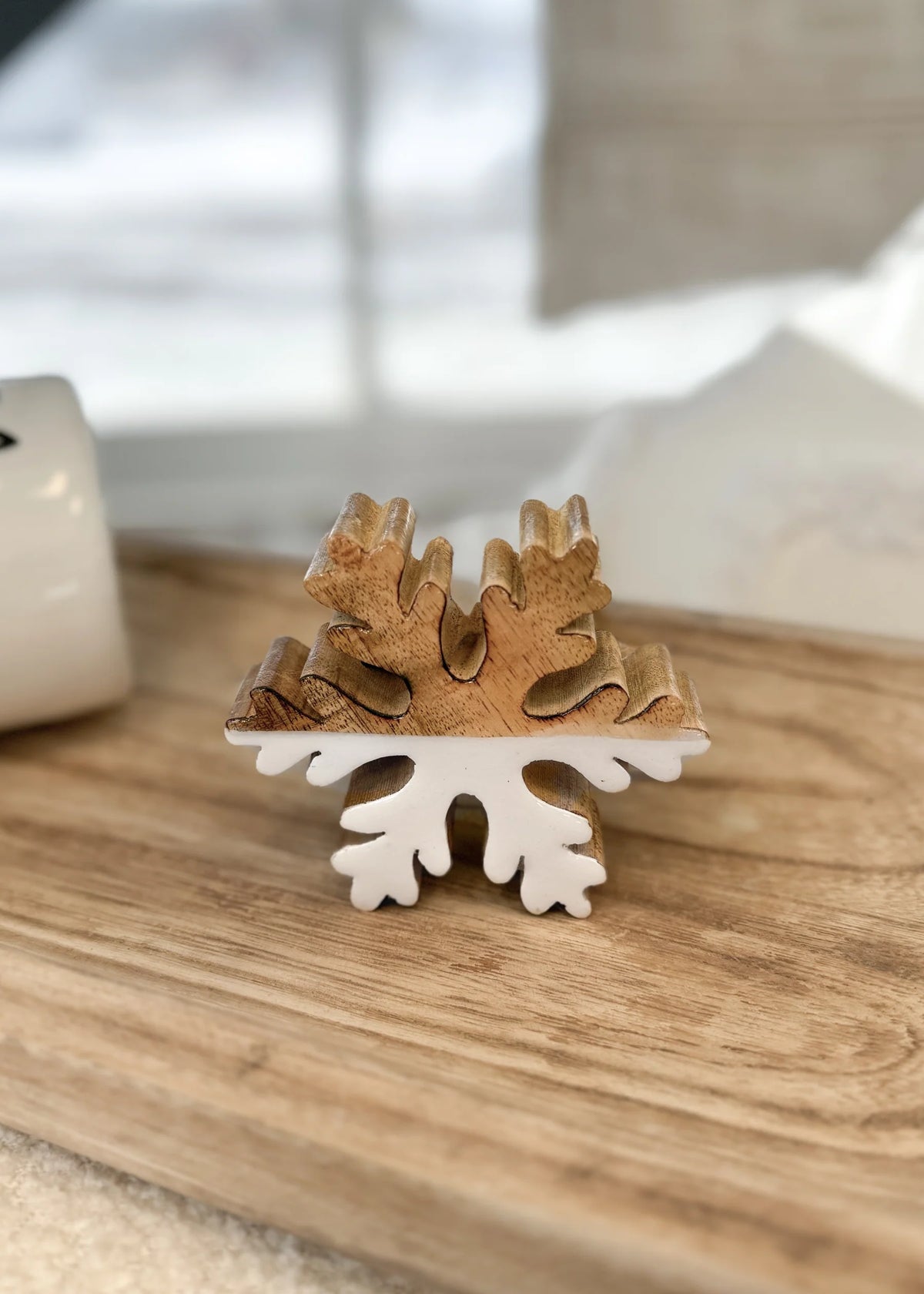 3.75" SMALL WOOD ENAMEL SNOWFLAKE