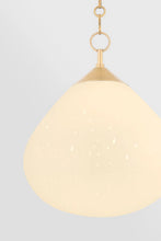 Load image into Gallery viewer, Semilla Pendant In Vintage Brass
