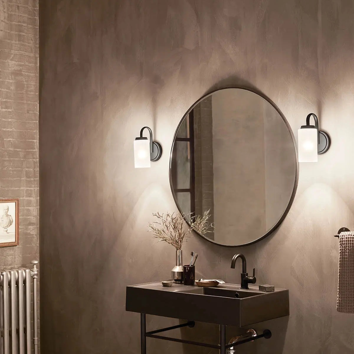Kennewick 1 Light Wall Sconce (3 Finishes)