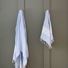 Load image into Gallery viewer, Diamond Hand Towel (10 Colours)
