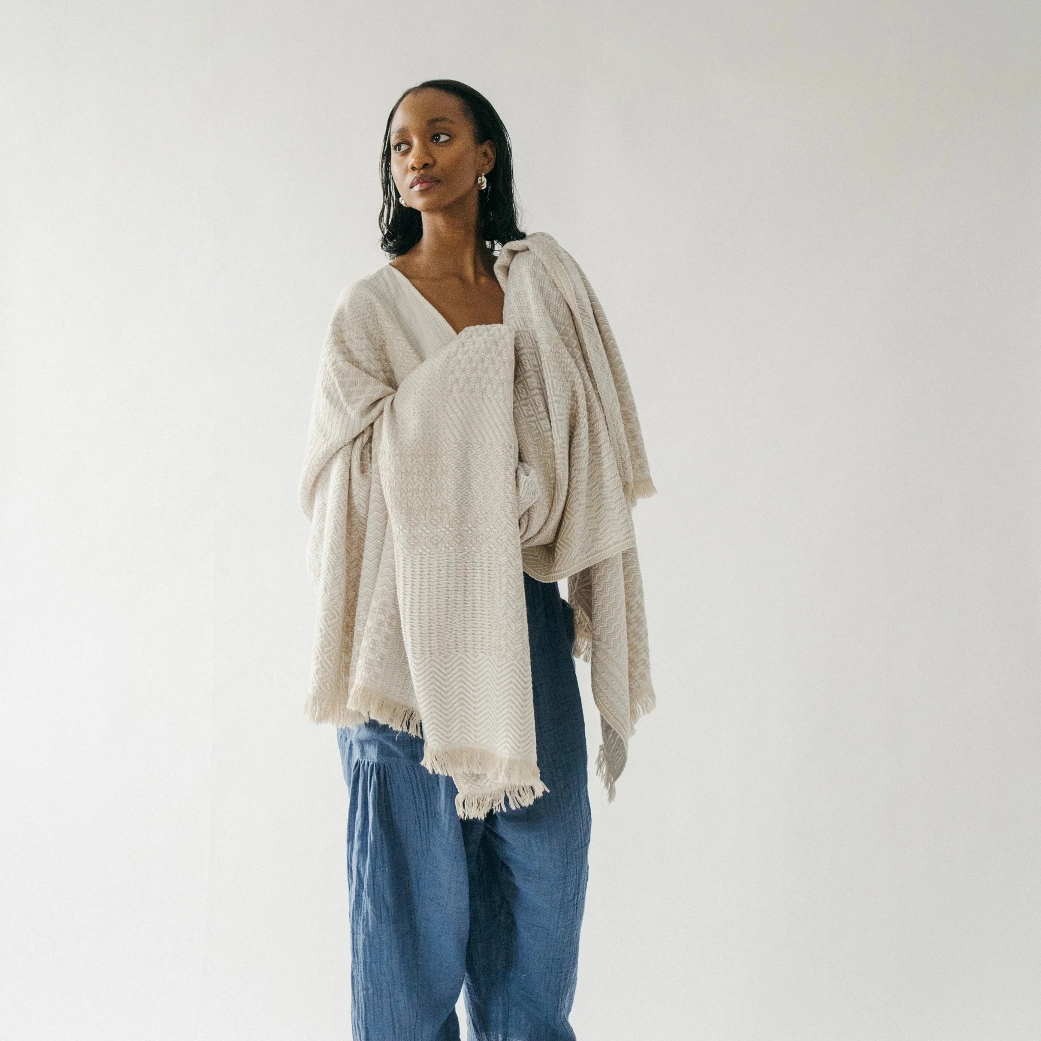 Throw - Medley - White/Beige