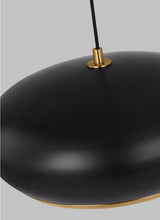 Load image into Gallery viewer, Clasica Large Pendant (2 Finishes)
